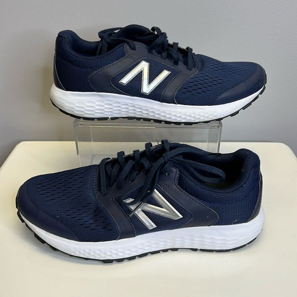 New Balance 520 Running Shoe - Men's | size 9